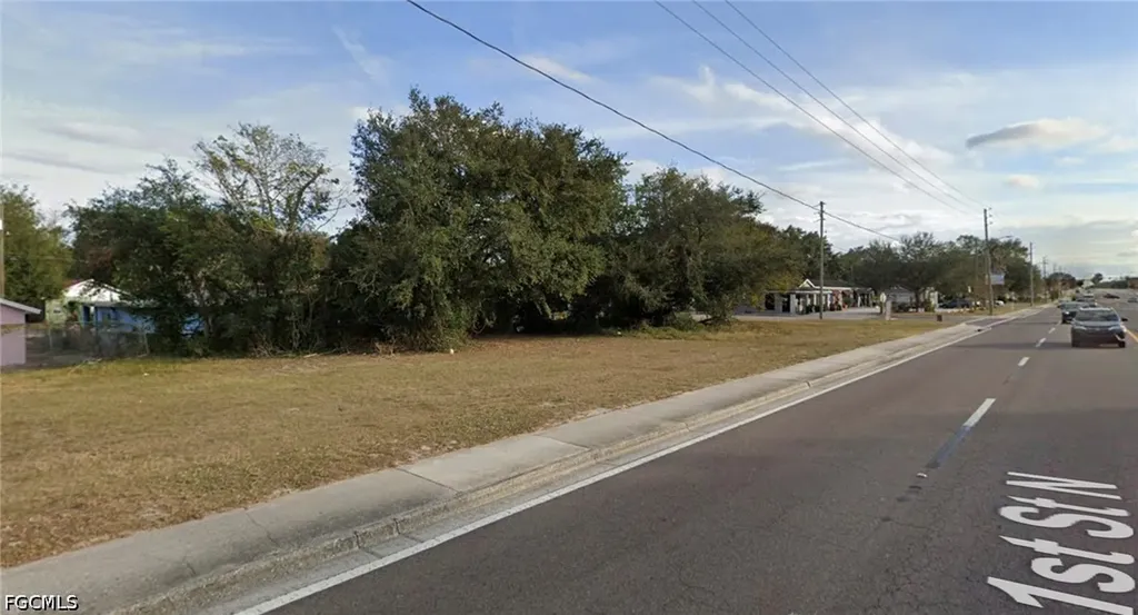 1ST Street N Winter Haven FL 33881