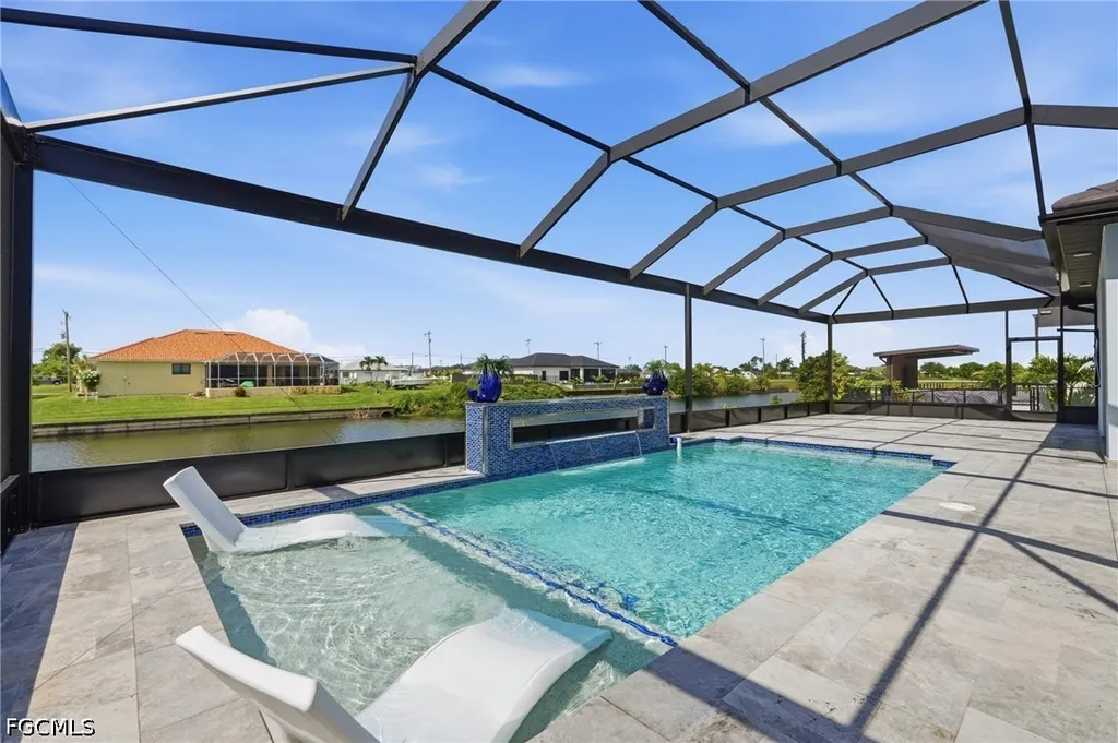 18 NE 6th Street Cape Coral FL 33909