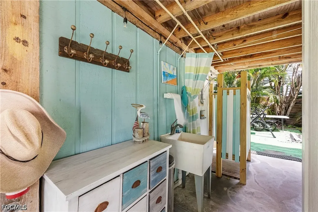 16186 Antigua Way Bokeelia FL 33922