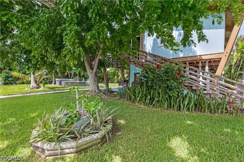 16186 Antigua Way Bokeelia FL 33922