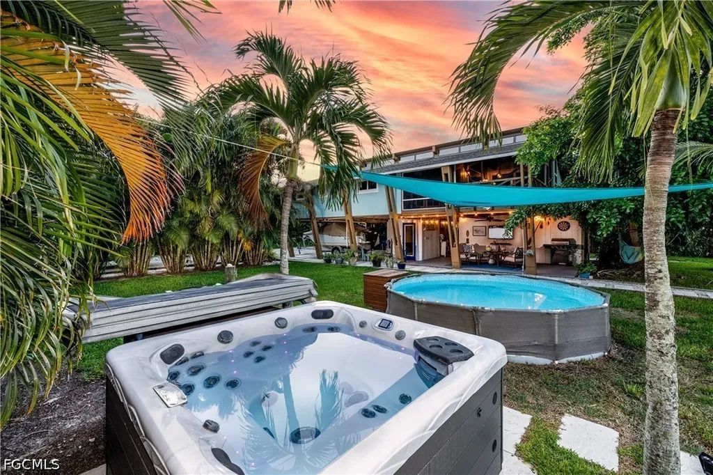 16186 Antigua Way Bokeelia FL 33922
