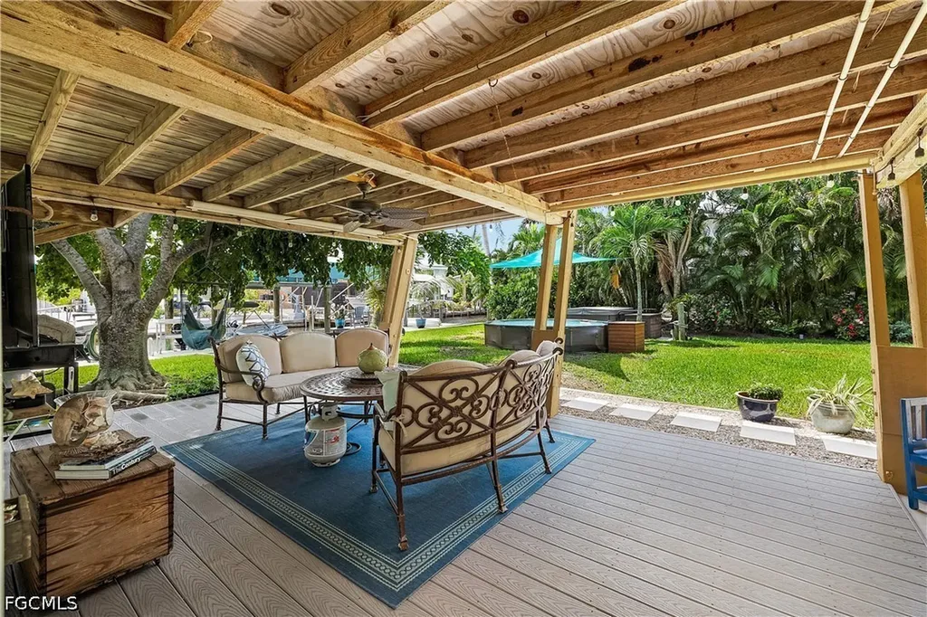 16186 Antigua Way Bokeelia FL 33922