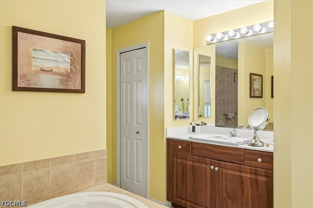 2541 NW 21st Avenue Cape Coral FL 33993
