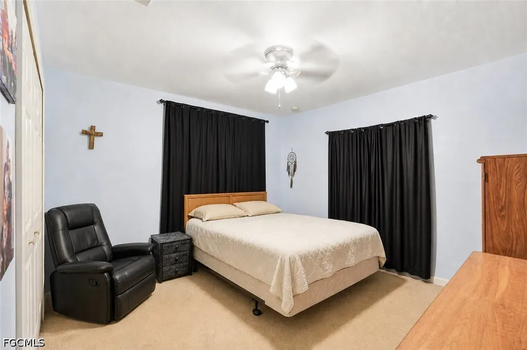 2541 NW 21st Avenue Cape Coral FL 33993