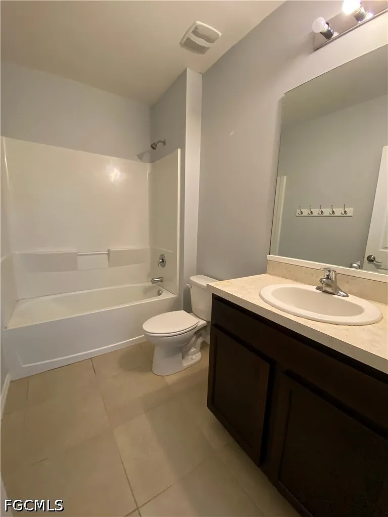 3425 Cancun Court Cape Coral FL 33909