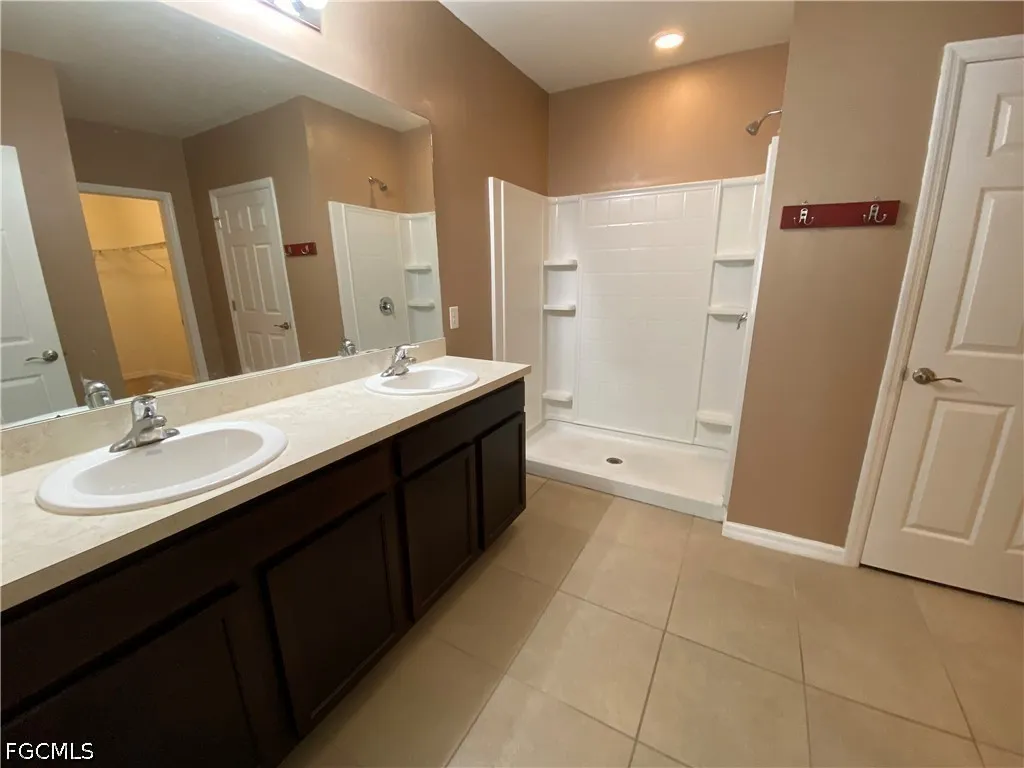 3425 Cancun Court Cape Coral FL 33909