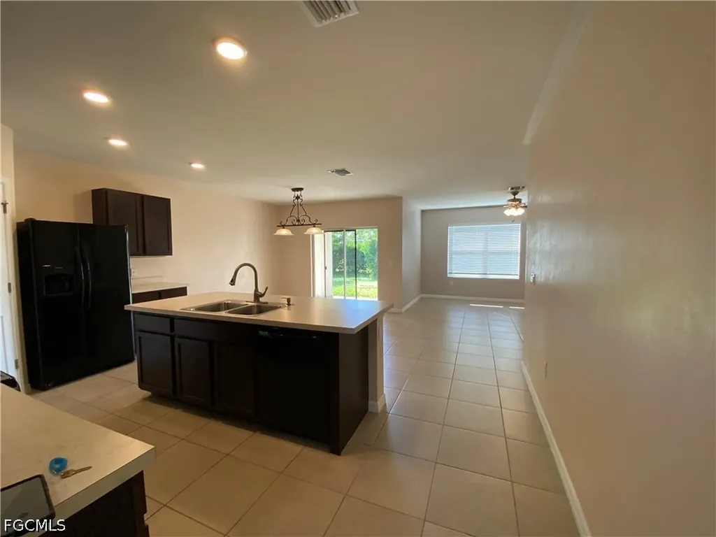 3425 Cancun Court Cape Coral FL 33909