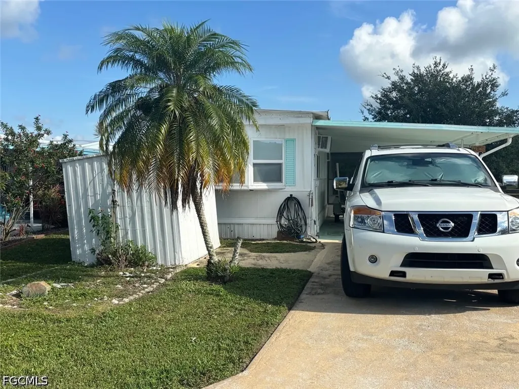 2012 S Olga Drive Fort Myers FL 33905