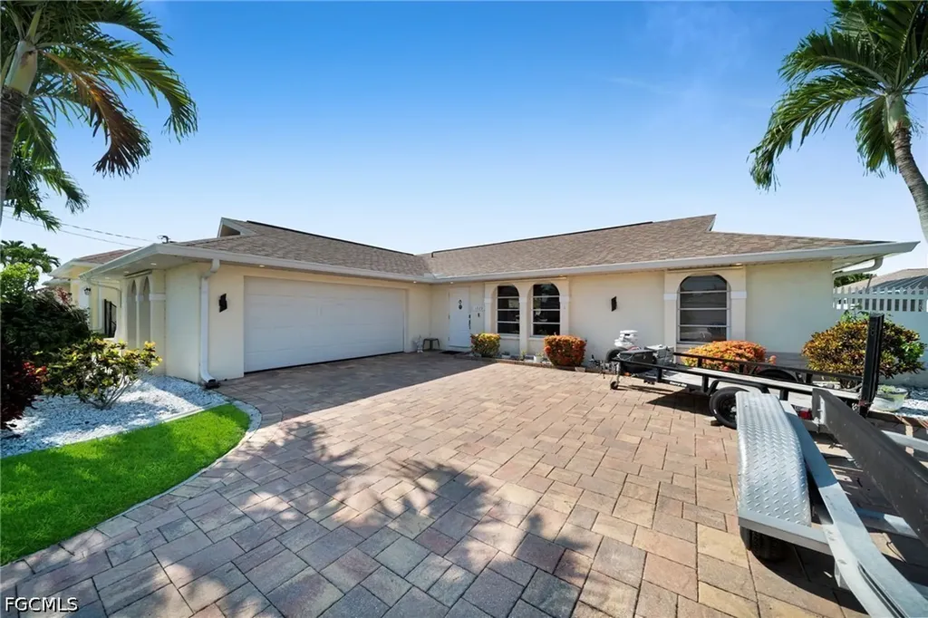 Cape Coral FL, 1220 SW 54th Lane