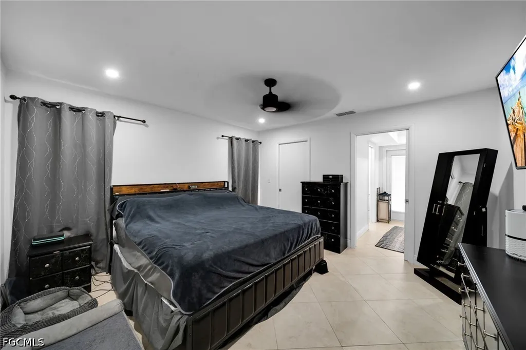 1220 SW 54th Lane Cape Coral FL 33914