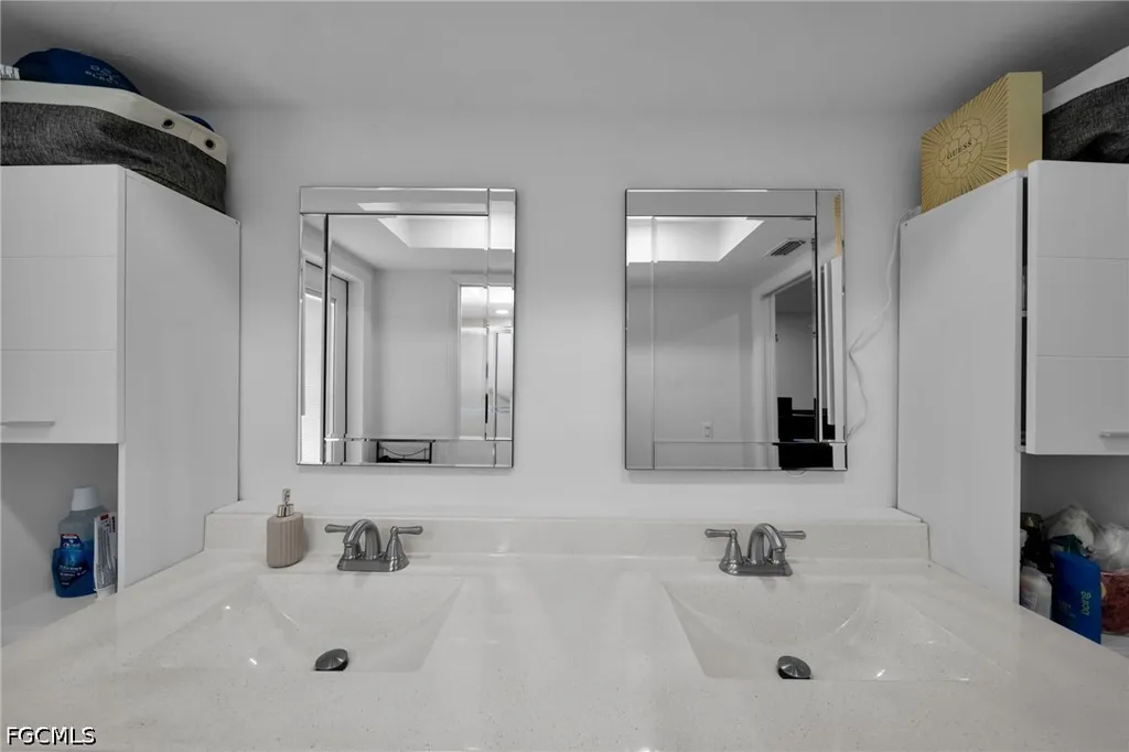 1220 SW 54th Lane Cape Coral FL 33914