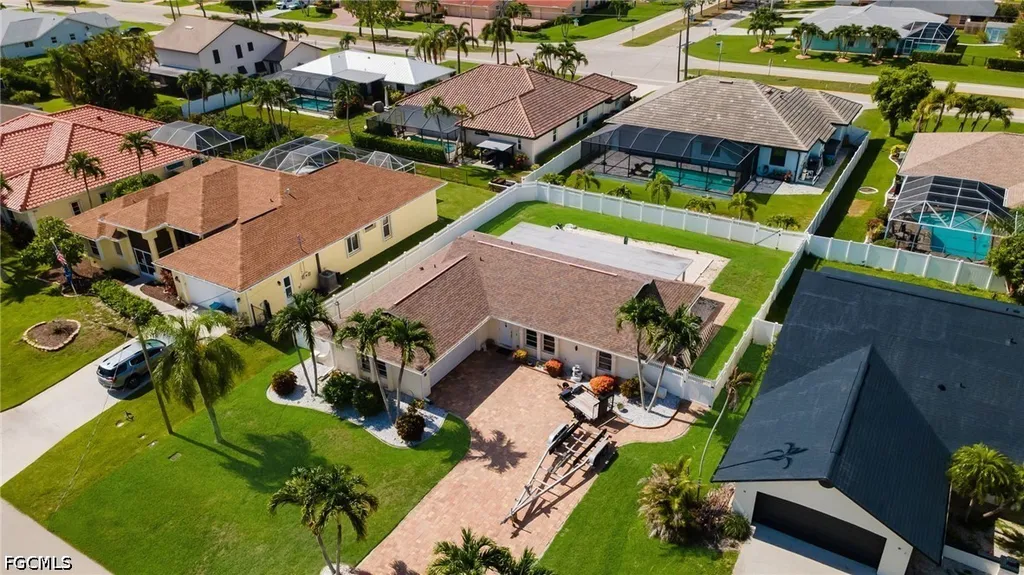 1220 SW 54th Lane Cape Coral FL 33914