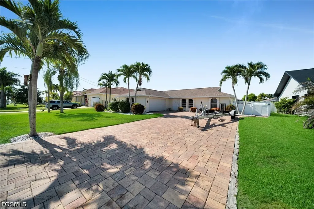 1220 SW 54th Lane Cape Coral FL 33914