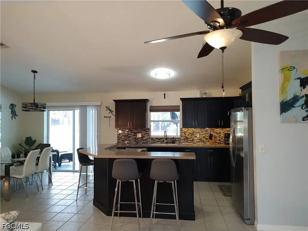 2919 SW 25th Street Cape Coral FL 33914