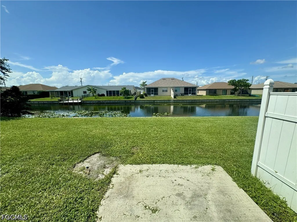 704 SE 6th Terrace Cape Coral FL 33990
