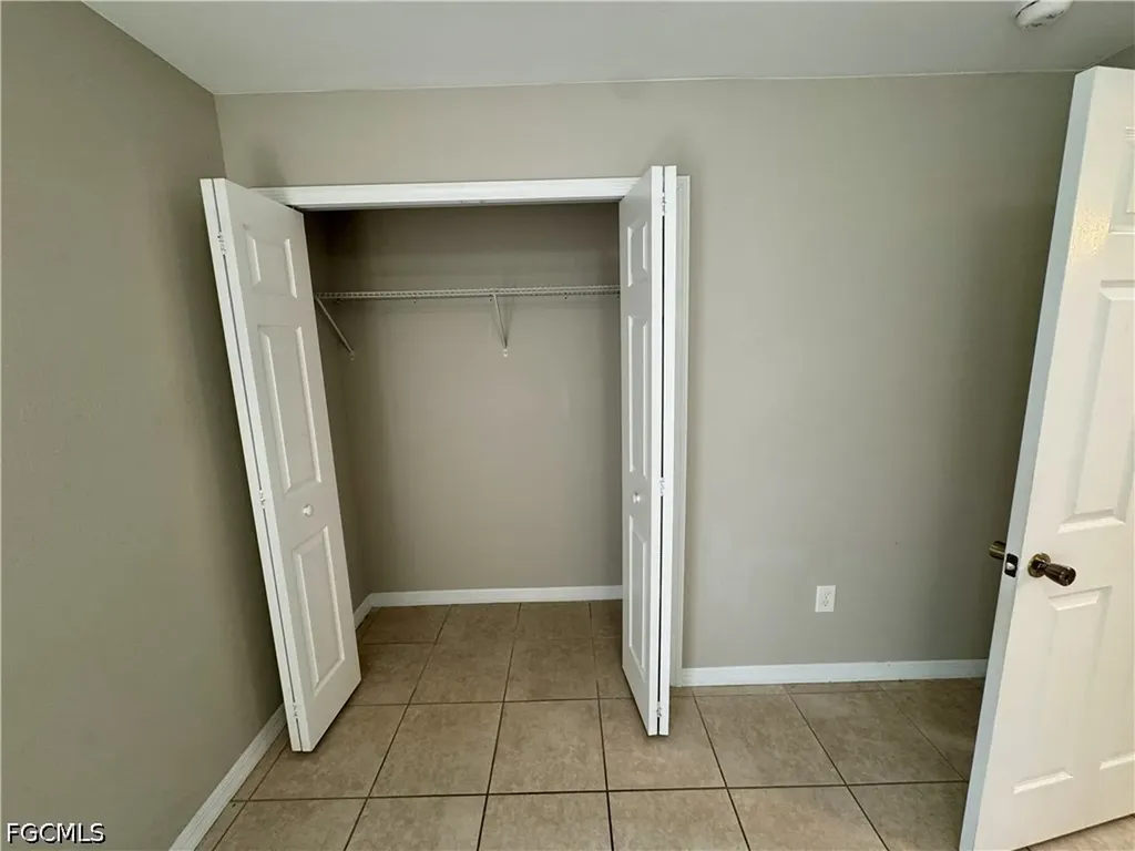 704 SE 6th Terrace Cape Coral FL 33990