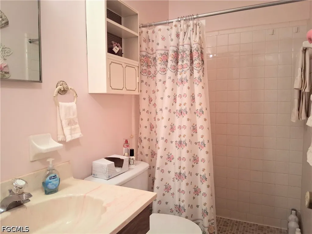 2 Tangelo Court Lehigh Acres FL 33936