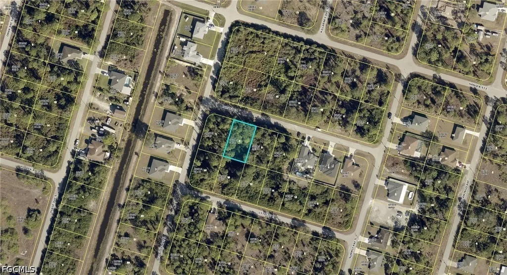 954 Iris Street E Lehigh Acres FL 33974