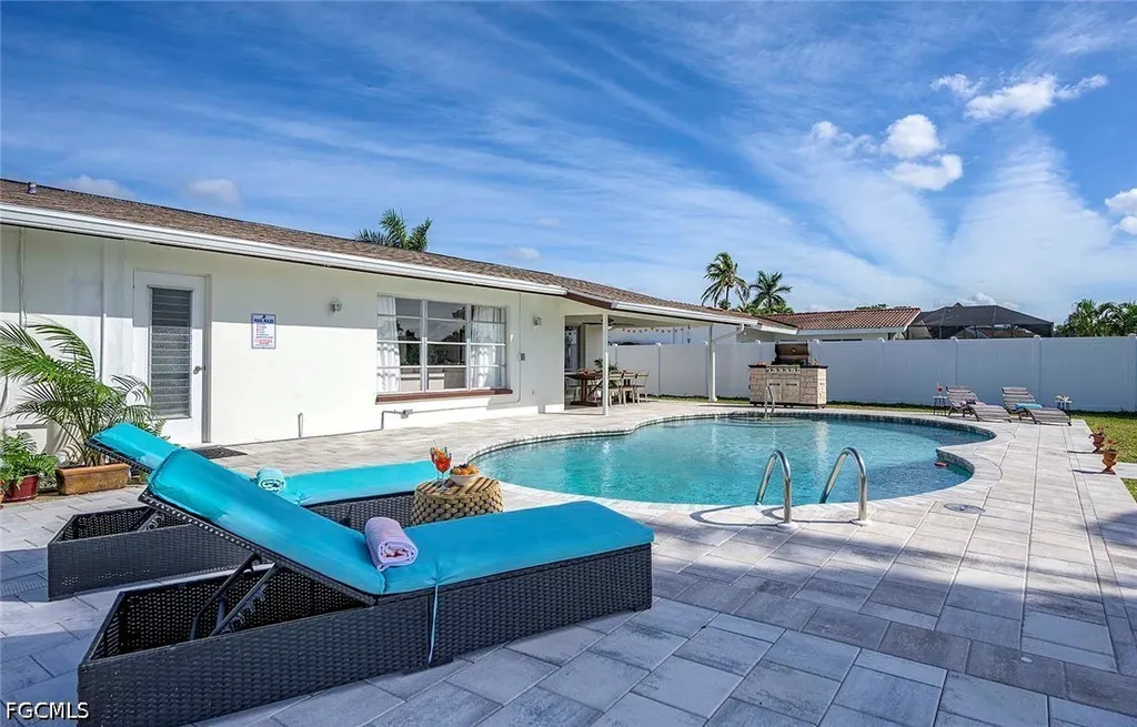 1432 Wellington Court Cape Coral FL 33904