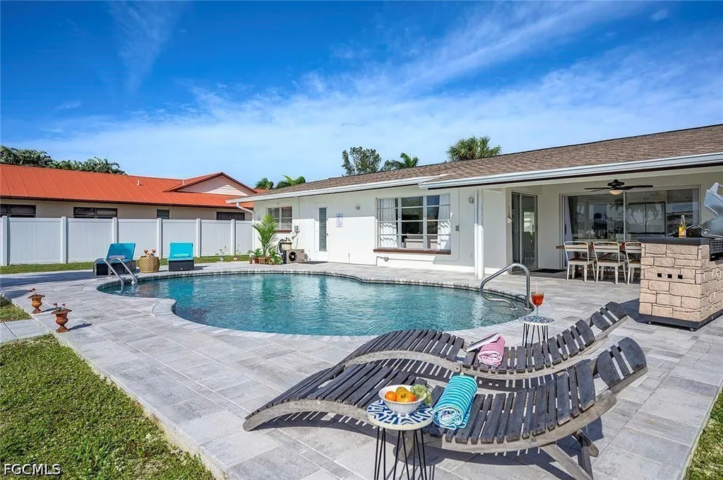 1432 Wellington Court Cape Coral FL 33904