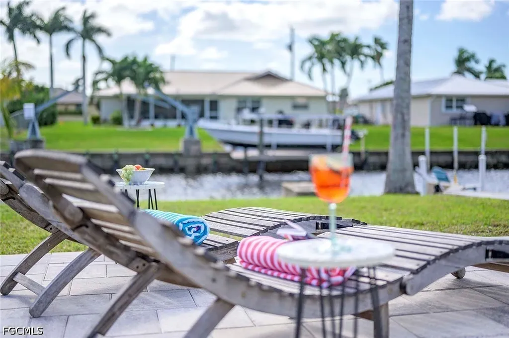 1432 Wellington Court Cape Coral FL 33904