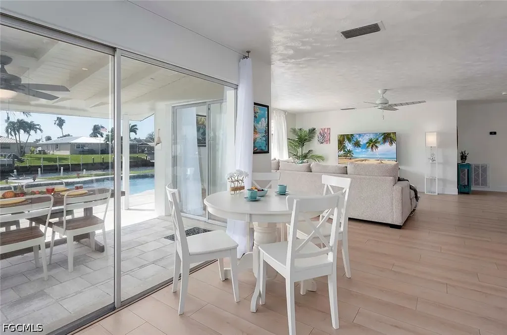 1432 Wellington Court Cape Coral FL 33904