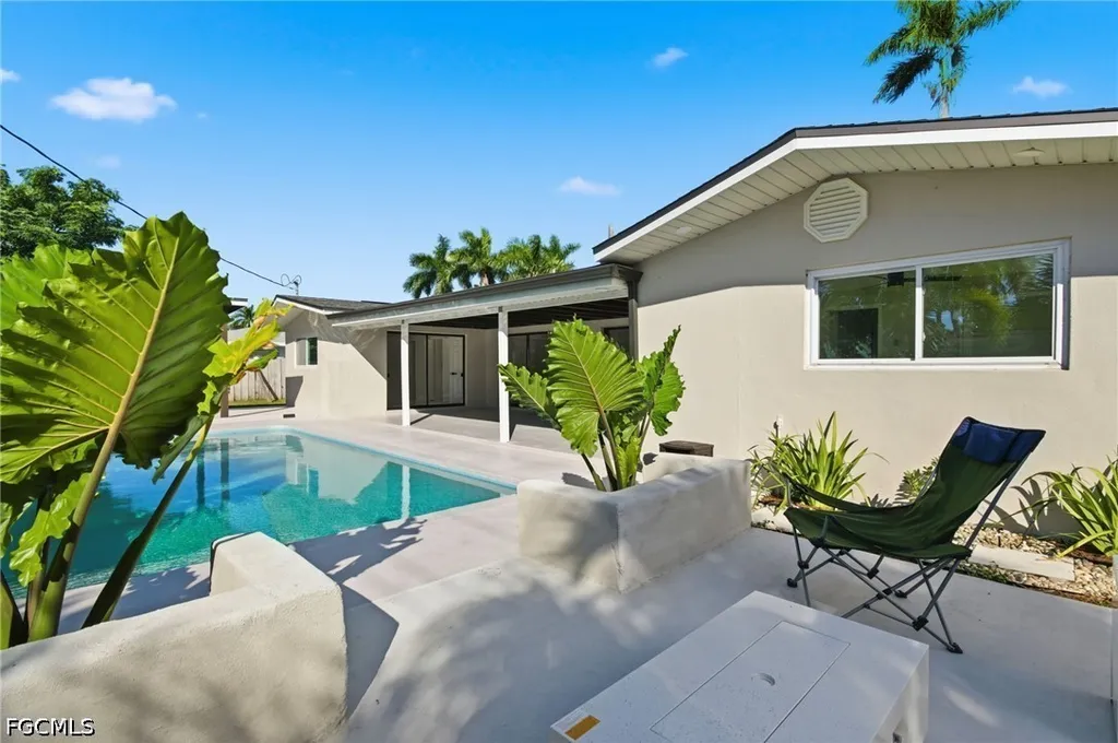 1560 Ricardo Avenue Fort Myers FL 33901