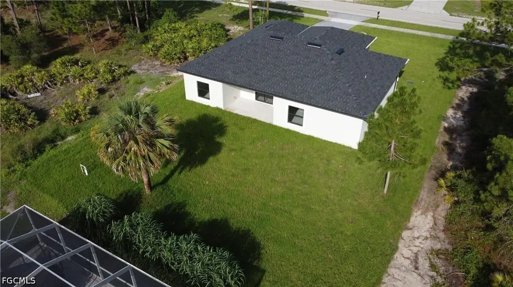 847 Bell Boulevard S Lehigh Acres FL 33974-5955