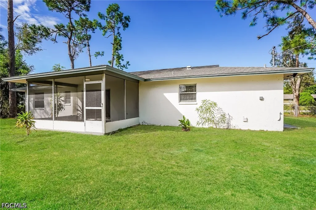 19035 Miami Boulevard Fort Myers FL 33967