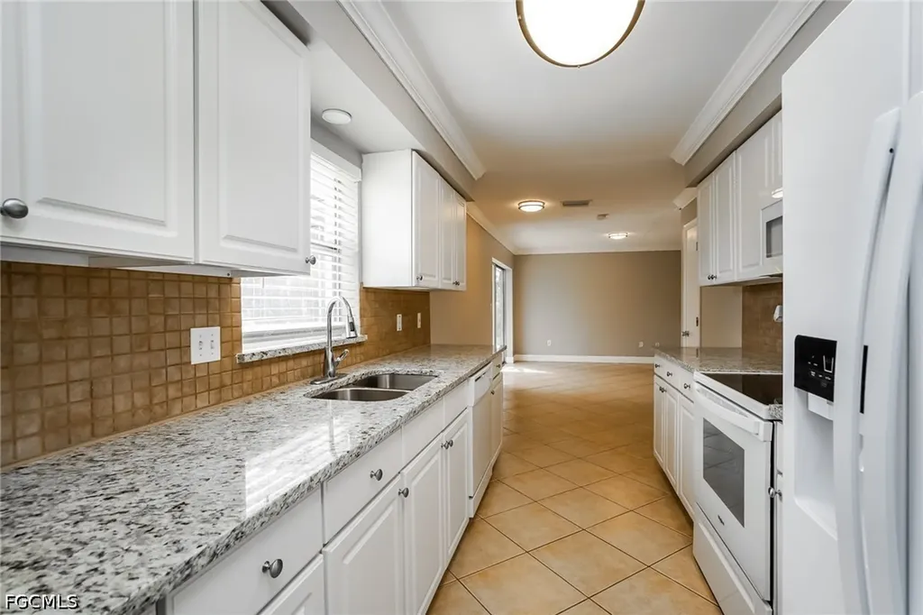 19035 Miami Boulevard Fort Myers FL 33967