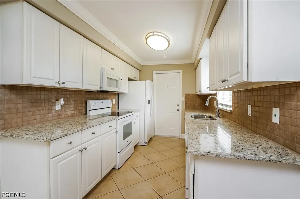 19035 Miami Boulevard Fort Myers FL 33967