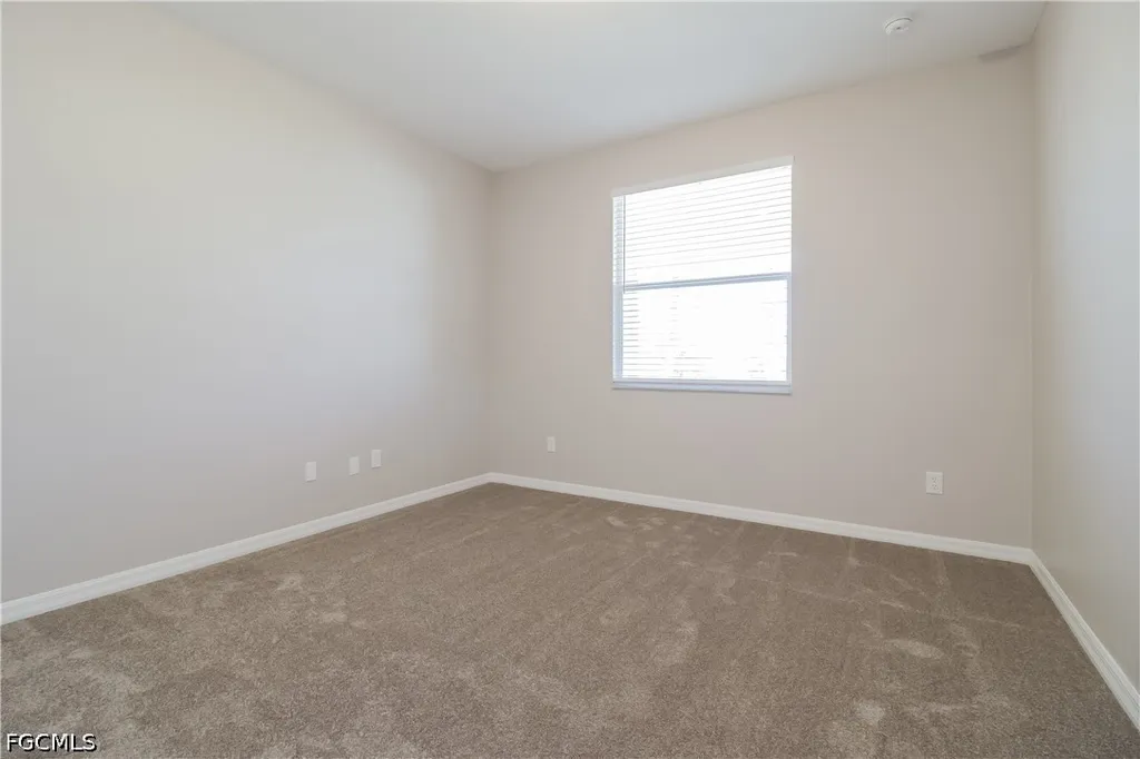 1013 SW 33rd Street Cape Coral FL 33914