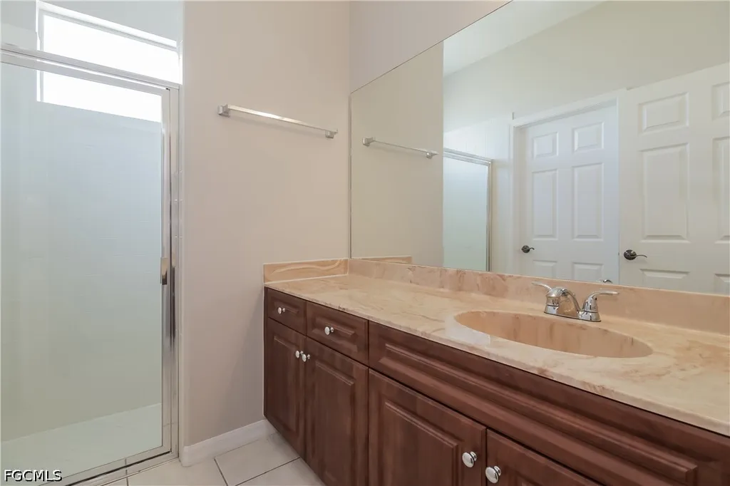 1013 SW 33rd Street Cape Coral FL 33914