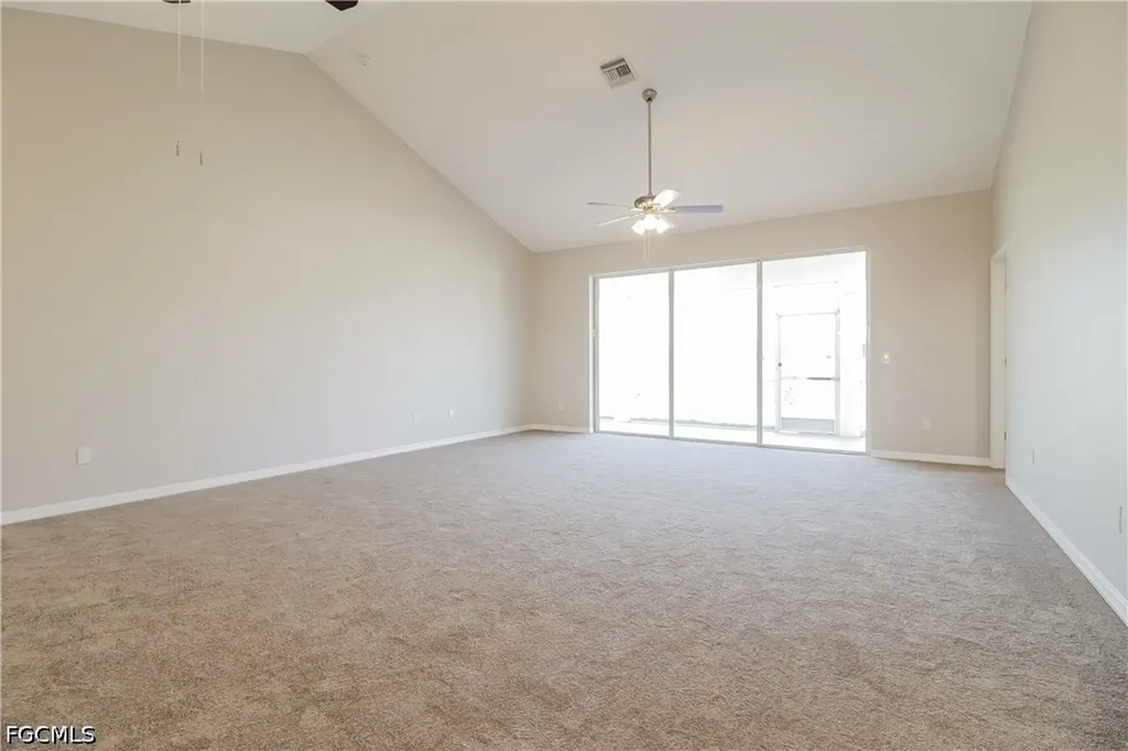 1013 SW 33rd Street Cape Coral FL 33914