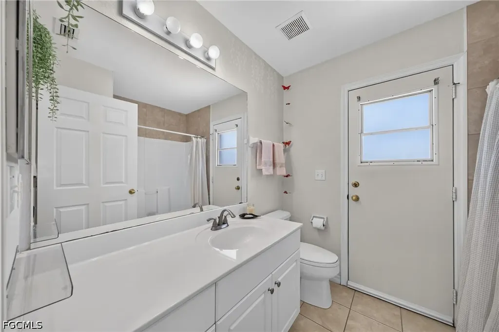 2613 SW 27th Street Cape Coral FL 33914