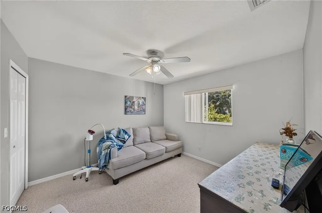 2613 SW 27th Street Cape Coral FL 33914