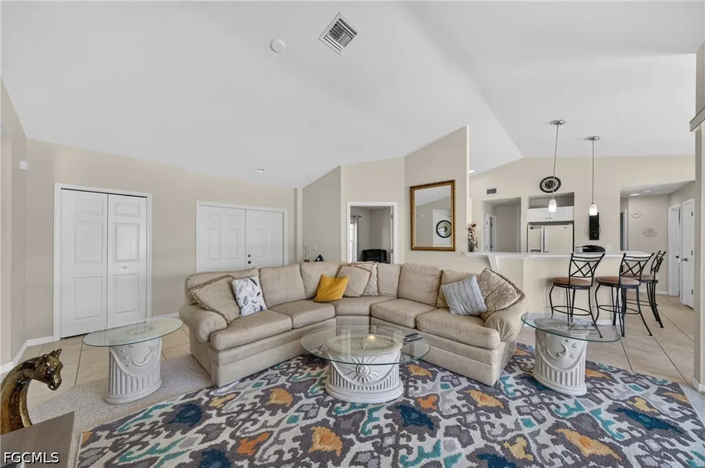 2613 SW 27th Street Cape Coral FL 33914
