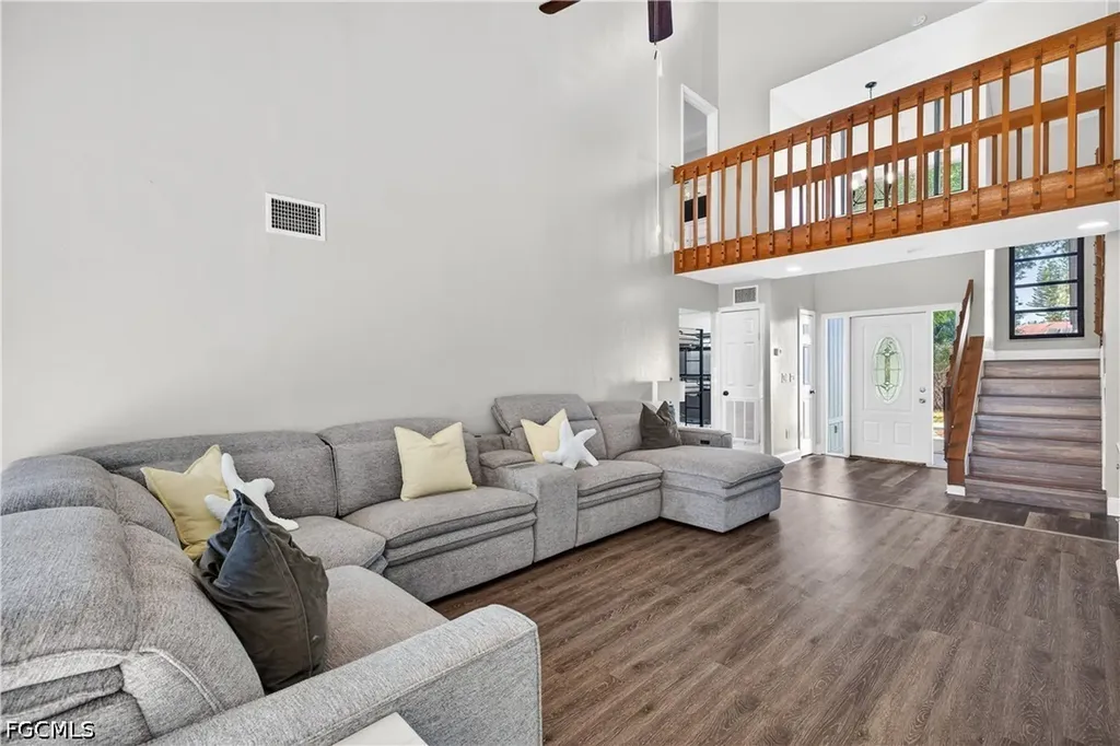 1576 Beechwood Trail Fort Myers FL 33919