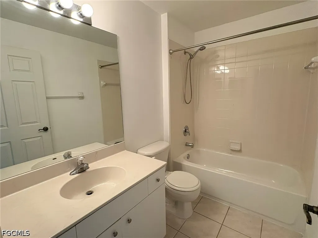 3636 Pine Oak Circle Fort Myers FL 33916