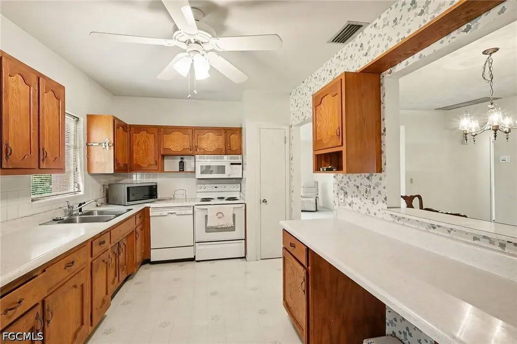2148 Gorham Avenue Fort Myers FL 33907