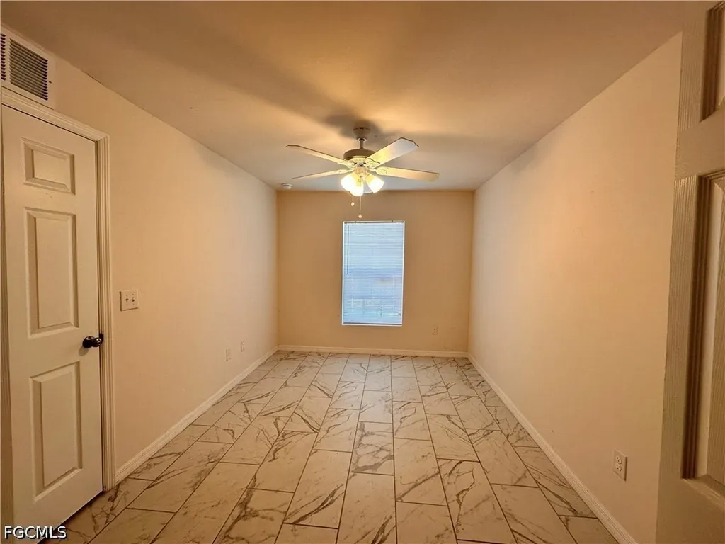 526-528 SE 4th Terrace Cape Coral FL 33990