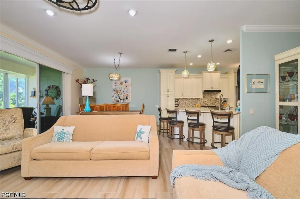 8838 Middlebrook Drive Fort Myers FL 33908