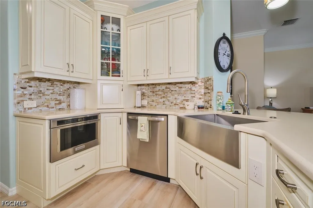8838 Middlebrook Drive Fort Myers FL 33908