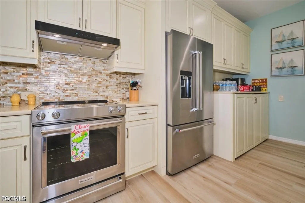 8838 Middlebrook Drive Fort Myers FL 33908