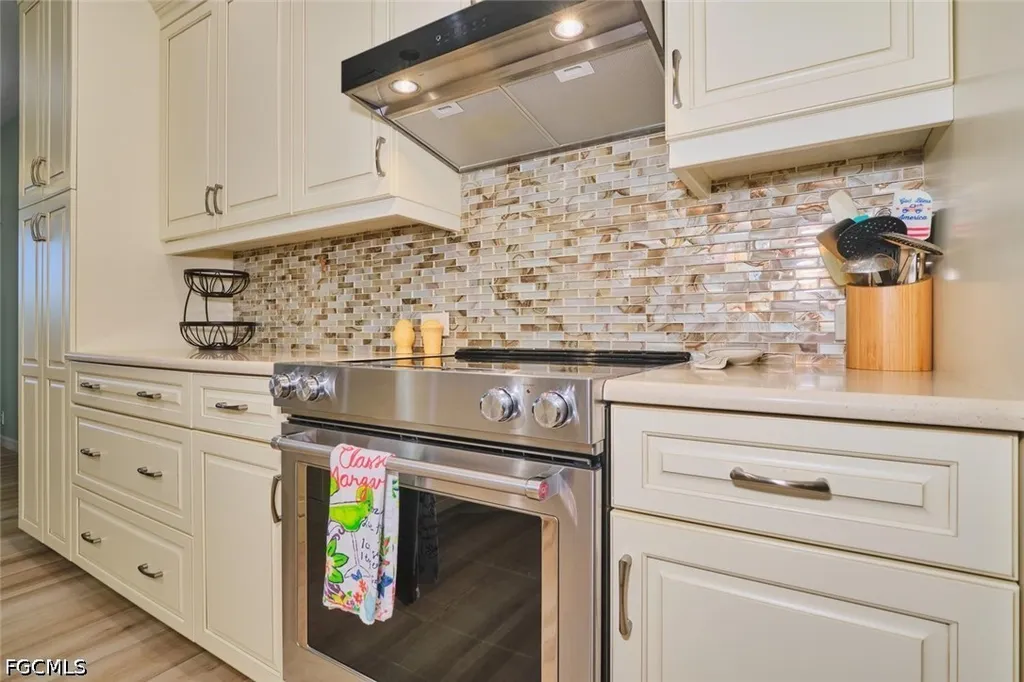 8838 Middlebrook Drive Fort Myers FL 33908
