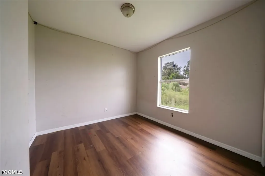 5520 5th Avenue Fort Myers FL 33907