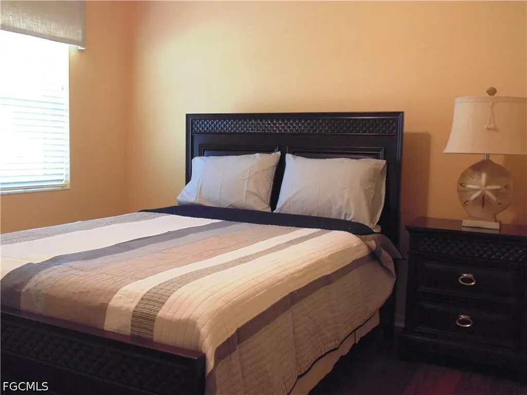 1120 SE 33 Terrace Cape Coral FL 33904