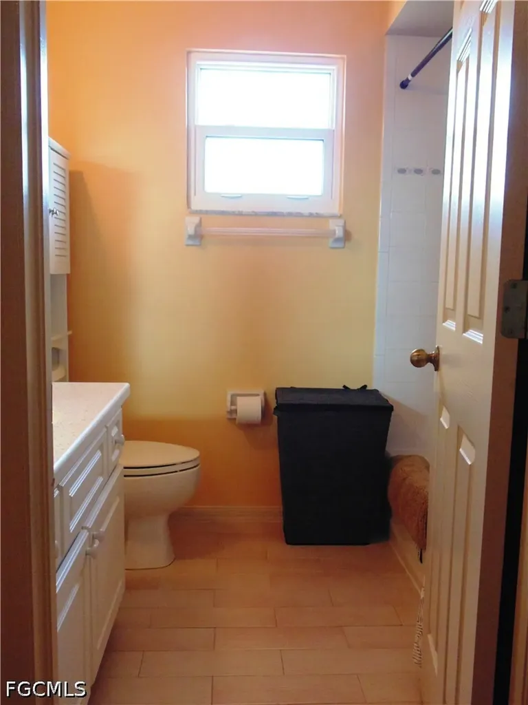 1120 SE 33 Terrace Cape Coral FL 33904