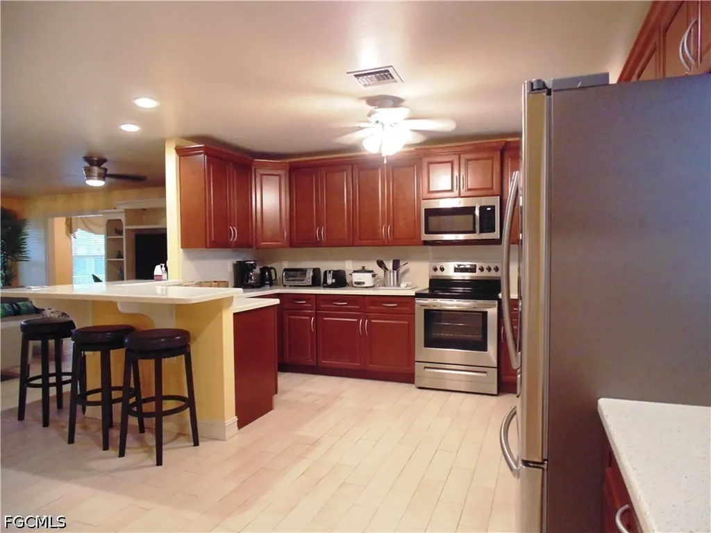 1120 SE 33 Terrace Cape Coral FL 33904