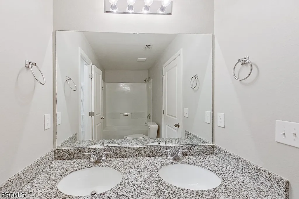 9141 Aegean Circle Lehigh Acres FL 33936
